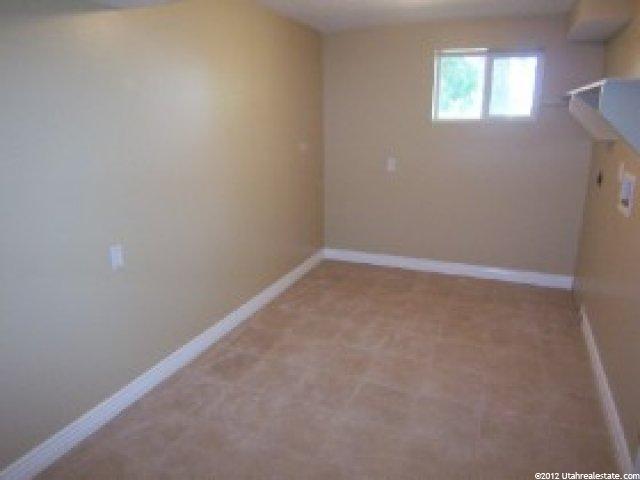 10564 S Weeping Willow Dr E, Sandy, UT 84070 — photo 3