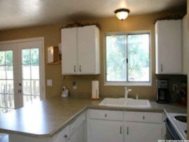 248 Angel St, Sandy, UT 84070 — photo 4