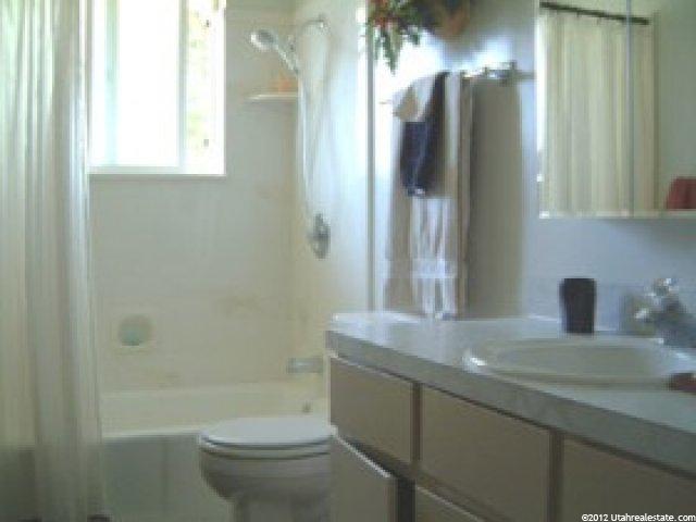 1891 E 6550 S, Uintah, UT 84405 — photo 9