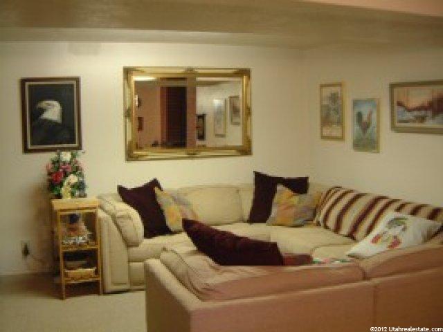 1891 E 6550 S, Uintah, UT 84405 — photo 5