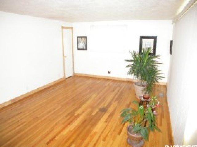 614 Julie Dr, Layton, UT 84041 — photo 2