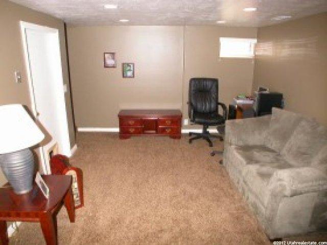 614 Julie Dr, Layton, UT 84041 — photo 3