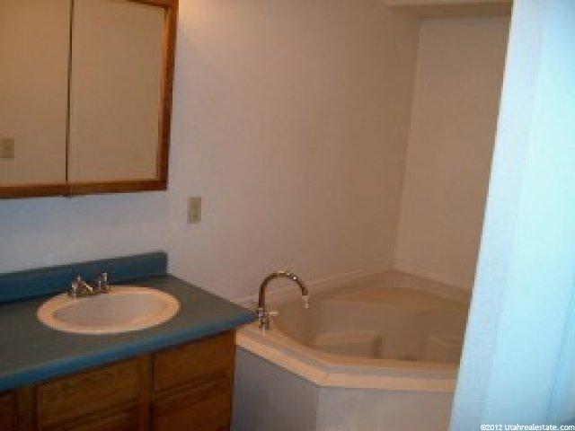 185 S Center St, Fielding, UT 84311 — photo 5