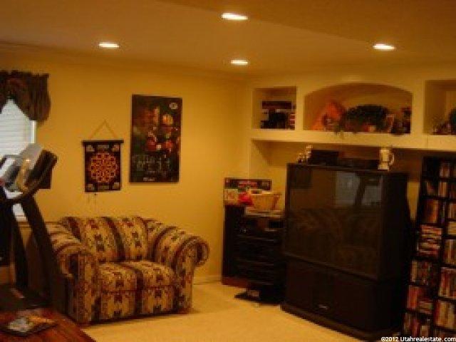 968 E Peregrine Ln, Sandy, UT 84094 — photo 5