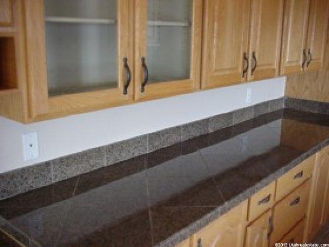 2040 Graystone Ct, Draper, UT 84020 — photo 5