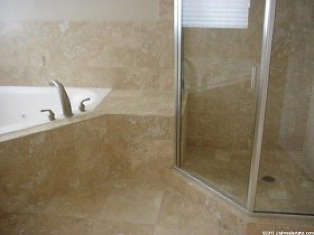 2040 Graystone Ct, Draper, UT 84020 — photo 9