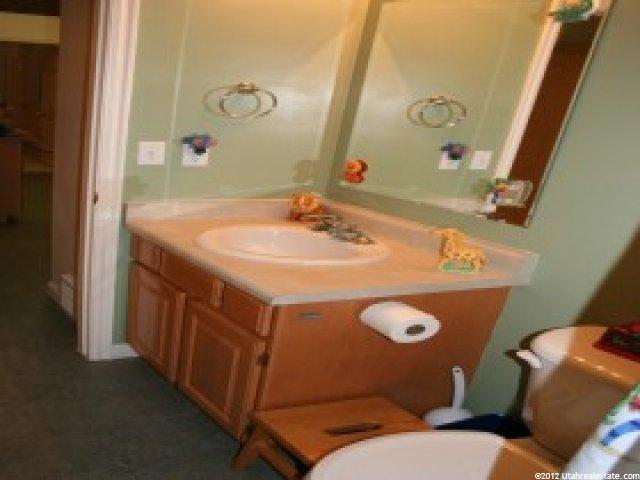1402 Black Mountain Dr, Ogden, UT 84404 — photo 8