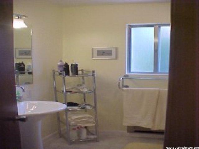 283 W 600 N #3, Logan, UT 84321 — photo 5