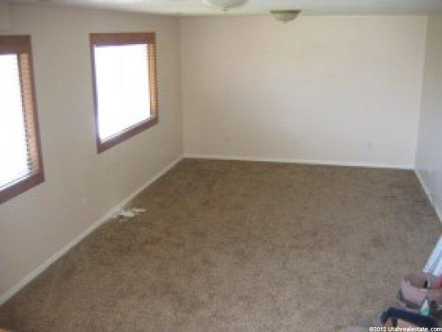 369 W Clover Meadows Rd, Kaysville, UT 84037 — photo 5