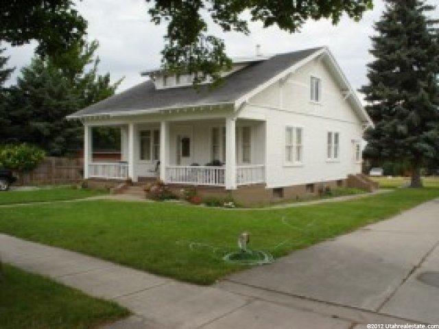 123 E Main St, Hyrum, UT 84319 — photo 2