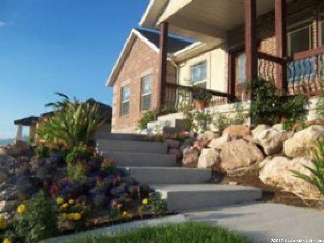 271 E Eagle Ridge Dr, North Salt Lake, UT 84054 — photo 2