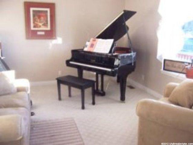 271 E Eagle Ridge Dr, North Salt Lake, UT 84054 — photo 4
