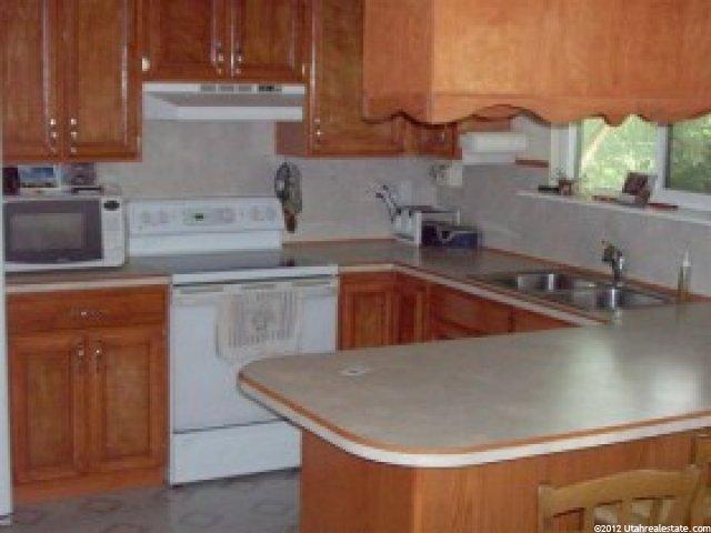 511 E Lacey Way N, North Salt Lake, UT 84054 — photo 2