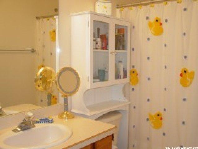 9495 S Hidden Point Dr, Sandy, UT 84070 — photo 12