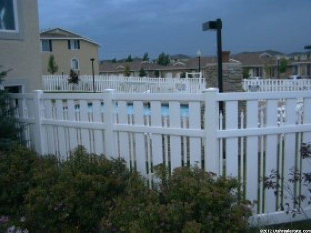 9495 S Hidden Point Dr, Sandy, UT 84070 — photo 3