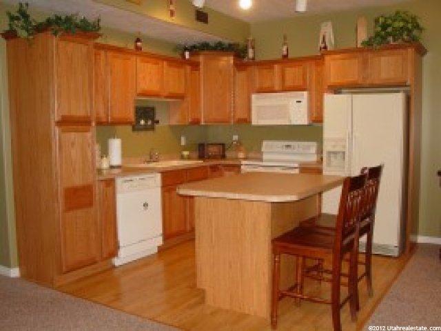 9495 S Hidden Point Dr, Sandy, UT 84070 — photo 8