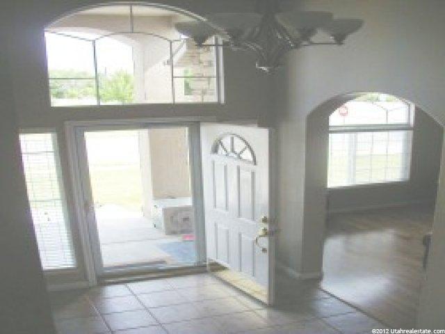 292 E Regent Hill Cir S, Midvale, UT 84047 — photo 2