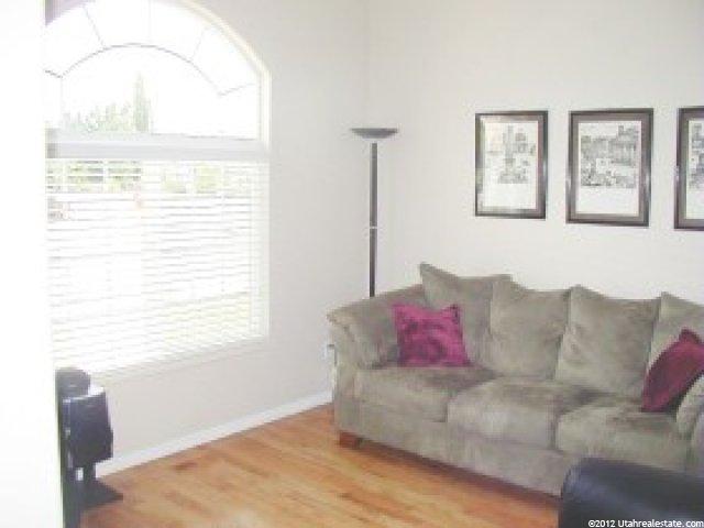 292 E Regent Hill Cir S, Midvale, UT 84047 — photo 3