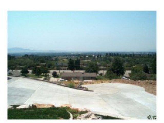 652 N Eastside Dr, Layton, UT 84040 — photo 2