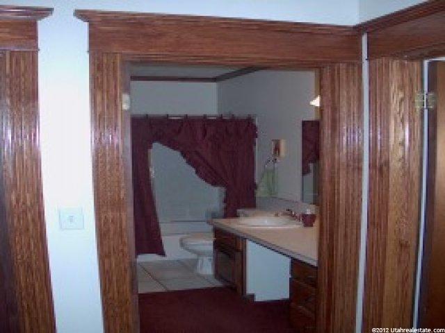 652 N Eastside Dr, Layton, UT 84040 — photo 6