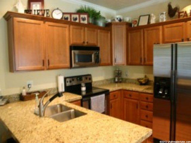 6752 S 950 E, Midvale, UT 84047 — photo 7
