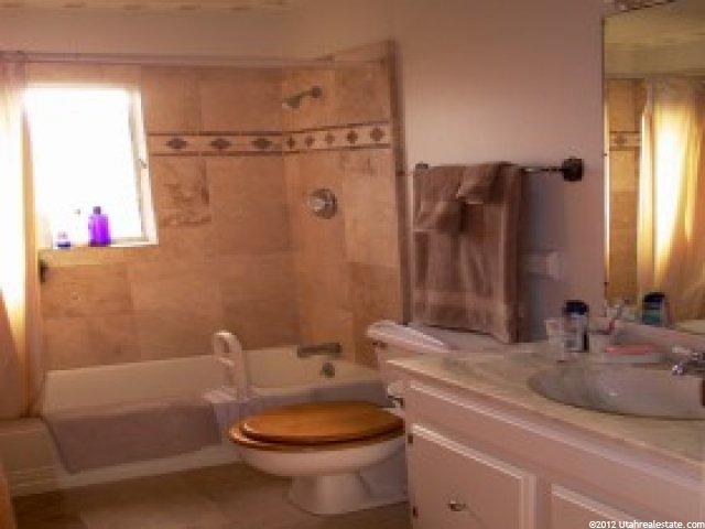 5765 S 2625 W, Roy, UT 84067 — photo 5