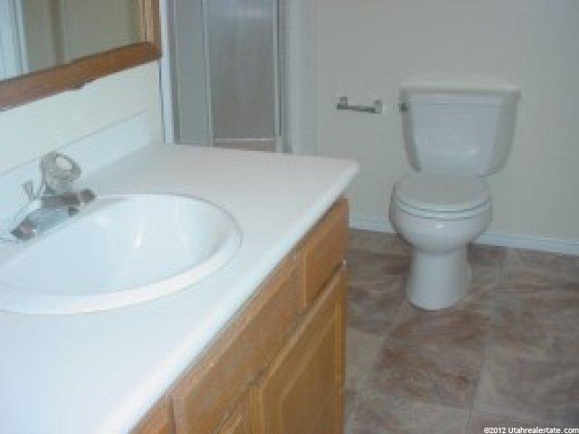 653 W 1300 N, Clinton, UT 84015 — photo 9
