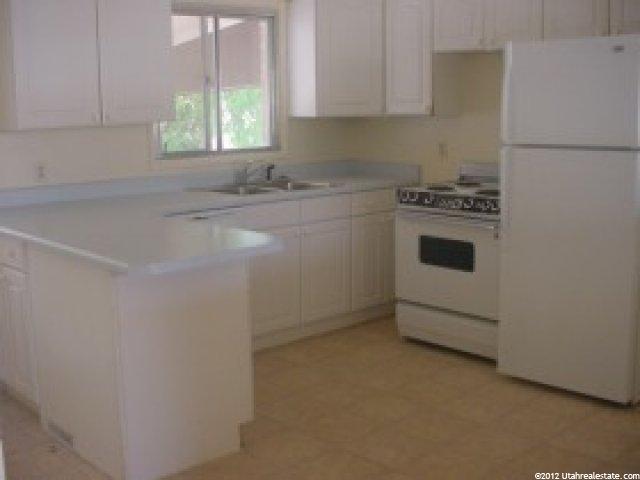 4455 S 175 E, Washington Terrace, UT 84405 — photo 5