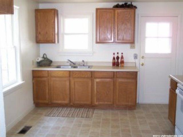 269 E 300 S, Nephi, UT 84648 — photo 3