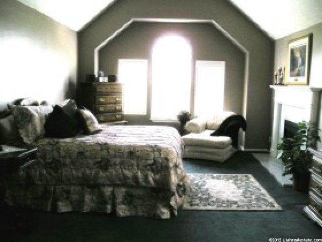 8556 S Mivu Cir E, Sandy, UT 84093 — photo 9
