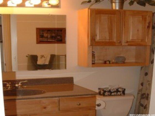 1847 N 725 W, West Bountiful, UT 84087 — photo 3