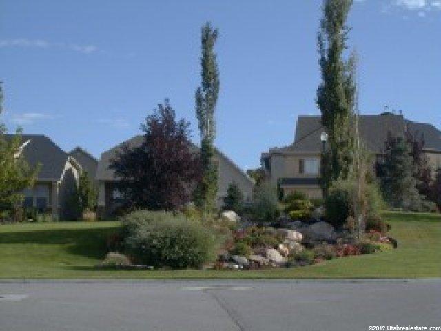 9718 Bluffside Dr, Sandy, UT 84092 — photo 2