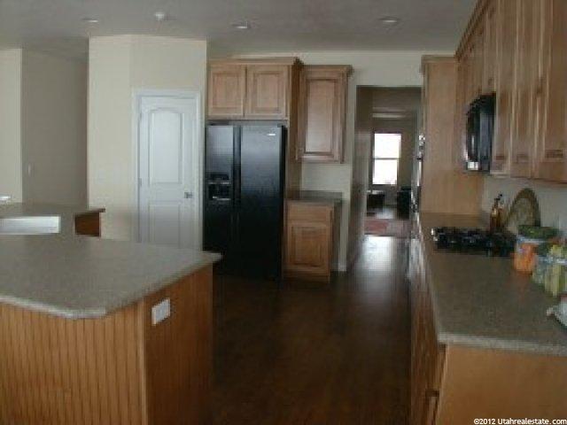 9718 Bluffside Dr, Sandy, UT 84092 — photo 6