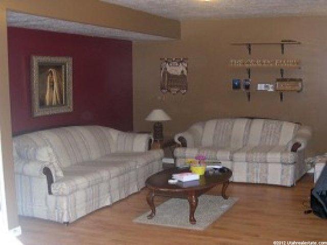 166 W 2525 N, Harrisville, UT 84414 — photo 6