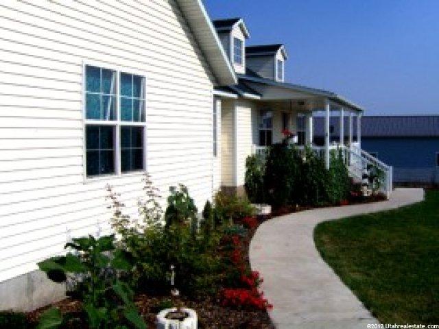 879 S 200 E, Wellsville, UT 84339 — photo 3
