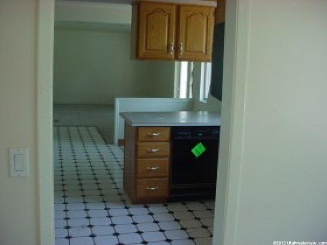 655 N 1100 W, West Bountiful, UT 84087 — photo 5