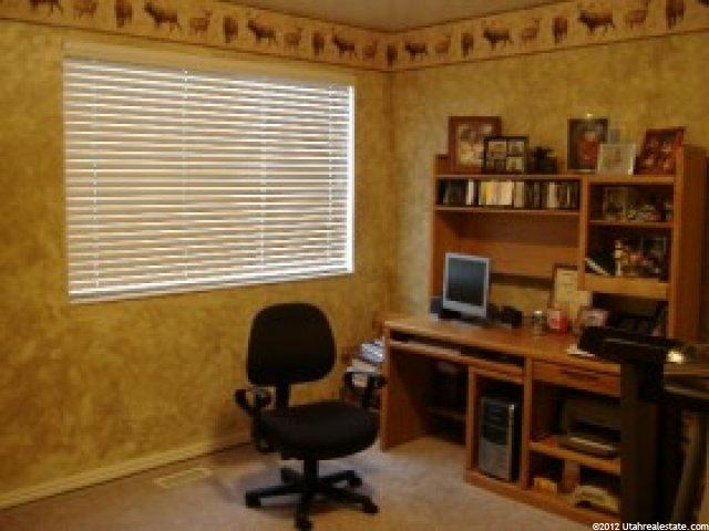 1026 Sara Ln, Ogden, UT 84404 — photo 12