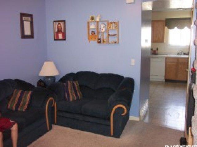 424 E 2050 N #2A, North Ogden, UT 84414 — photo 2