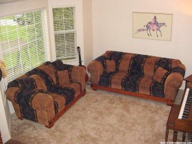 967 E 400 S, Layton, UT 84041 — photo 2