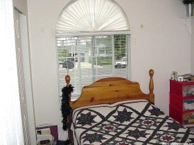 967 E 400 S, Layton, UT 84041 — photo 5