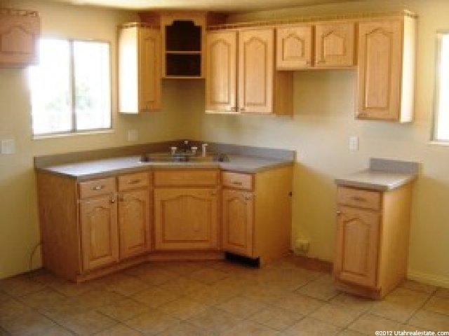 1711 N Celia Way, Layton, UT 84041 — photo 2