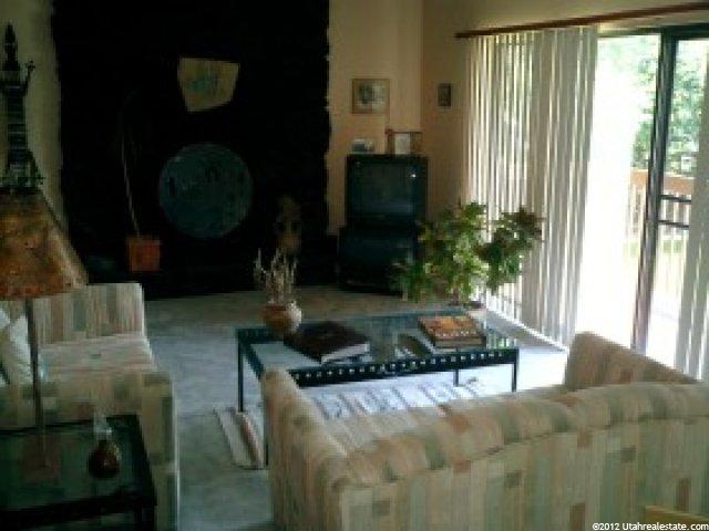 9683 Buttonwood Dr, Sandy, UT 84092 — photo 4