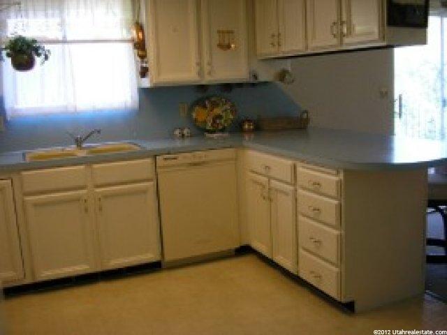 1128 W 4250 S, Riverdale, UT 84405 — photo 2