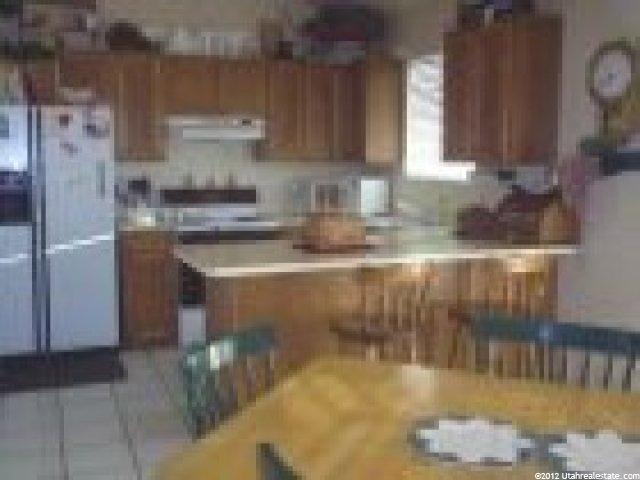 1921 N 285 W, Layton, UT 84041 — photo 9