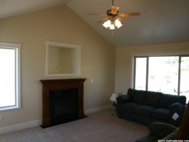 1218 Grandview Dr, Providence, UT 84332 — photo 3