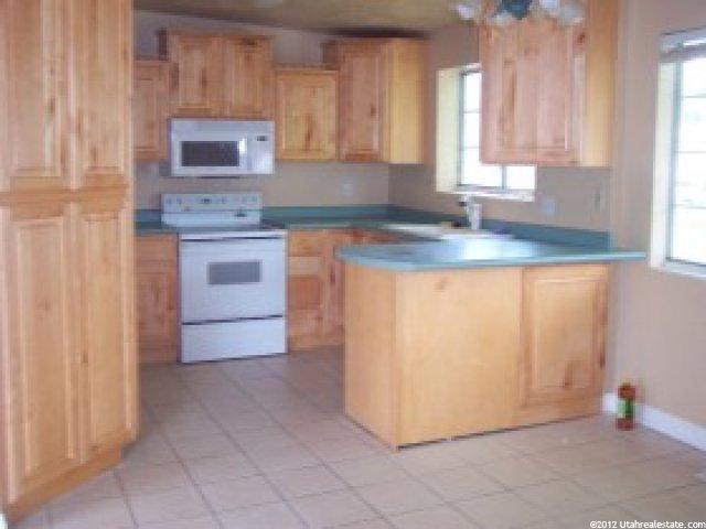 403 N 75 E, North Salt Lake, UT 84054 — photo 3