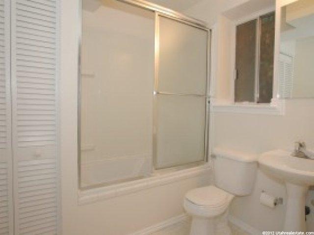 687 W 1900 N, Centerville, UT 84014 — photo 10