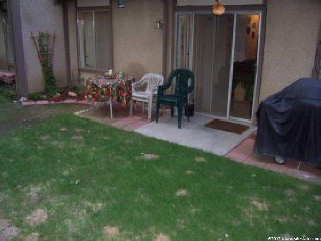 430 E Creekside Cir S #B, Murray, UT 84107 — photo 4