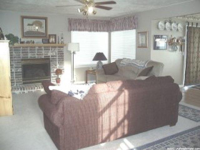 218 E Thornberry Dr E, Draper, UT 84020 — photo 4