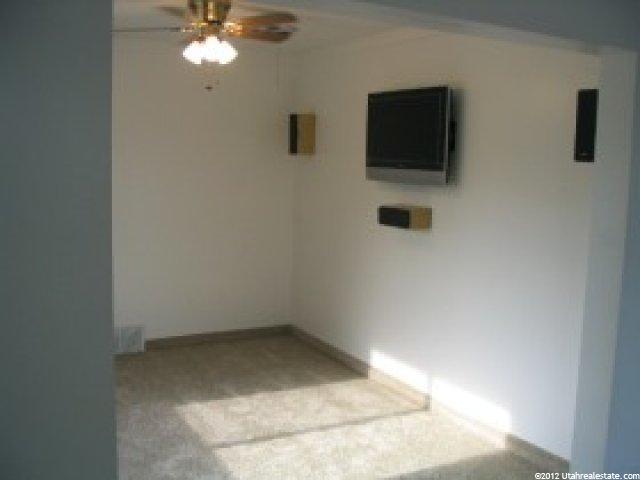 335 S Tremont St, Tremonton, UT 84337 — photo 3
